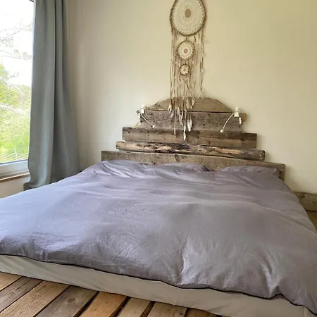 Jes Beachhouse * Kalana